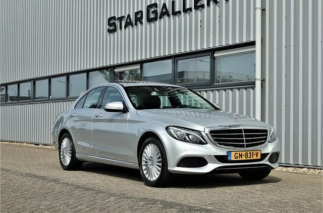 Zilver Gebruikt 2014 Mercedes C180 Prestige Sedan | € 18.950 (Eerlijke prijs) - Afbeelding 1/4