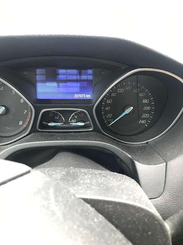 Blauw Occasion 2014 Ford Focus Titanium Stationwagen | € 3.750 (Eerlijke prijs) - Afbeelding 1/4