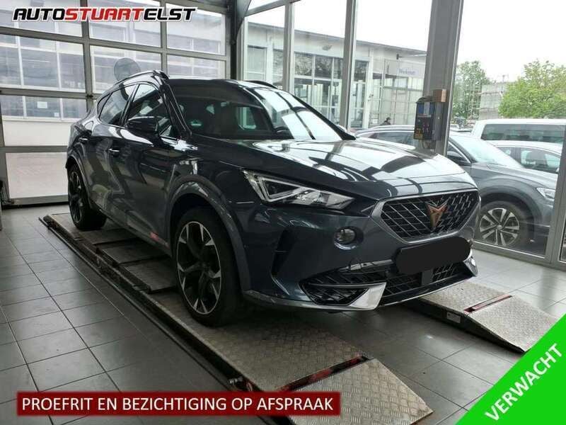 , metallic lak Gebruikt 2022 Cupra Formentor VZ SUV | € 28.500 (Eerlijke prijs) - Afbeelding 1/4
