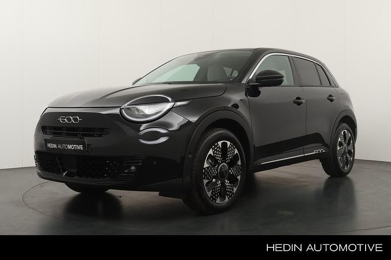 Zwart Nieuw 2025 Fiat 600 La Prima SUV | € 36.340 (Duur) - Afbeelding 1/4
