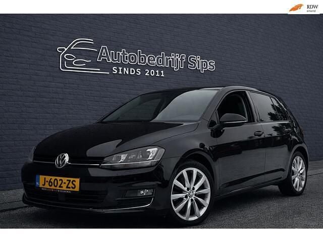 Zwart (metallic) Occasion 2013 VW Golf VII Hatchback | € 3.750 (Super prijs) - Afbeelding 1/4