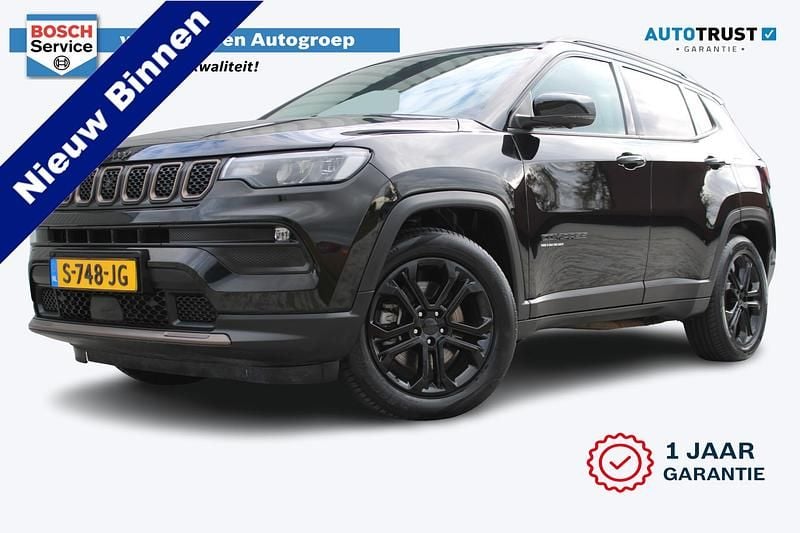 Zwart Gebruikt 2023 Jeep Compass SUV | € 24.950 (Eerlijke prijs) - Afbeelding 1/4