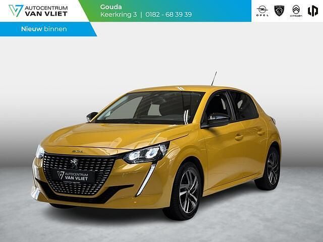 Jaune faro Gebruikt 2022 Peugeot 208 Allure Hatchback | € 15.890 (Eerlijke prijs) - Afbeelding 1/4