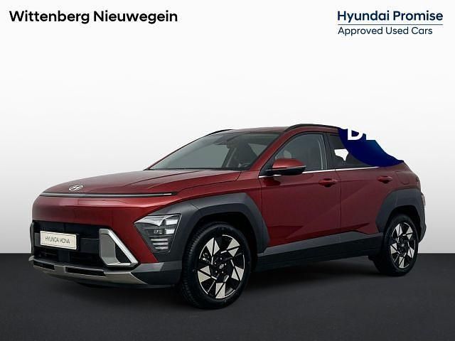 Ultimate red Occasion 2025 Hyundai Kona Comfort SUV | € 39.090 (Duur) - Afbeelding 1/1