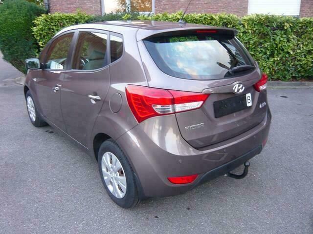Occasion Hyundai ix20 Comfort 90 PK (66 kW) 2014 Grijs Hatchback