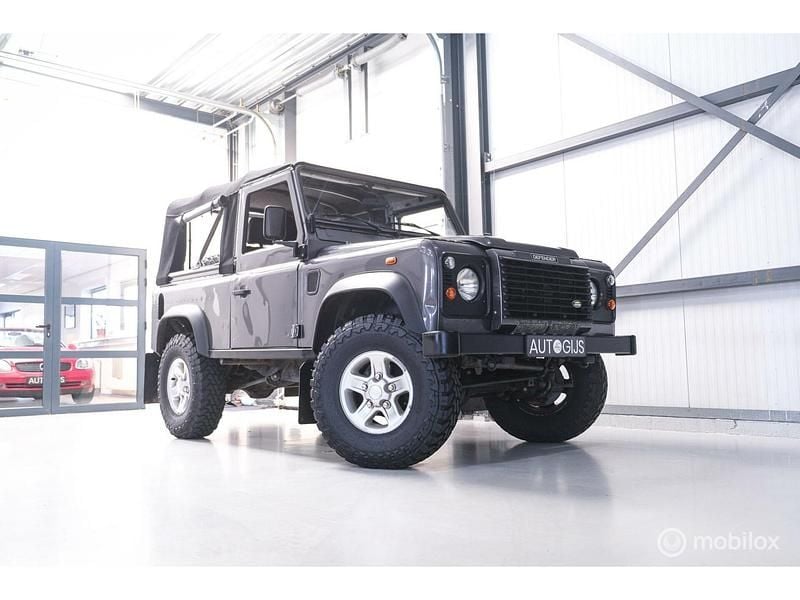 Grijs Gebruikt 2005 Land Rover Defender SUV | € 34.990 - Afbeelding 1/4