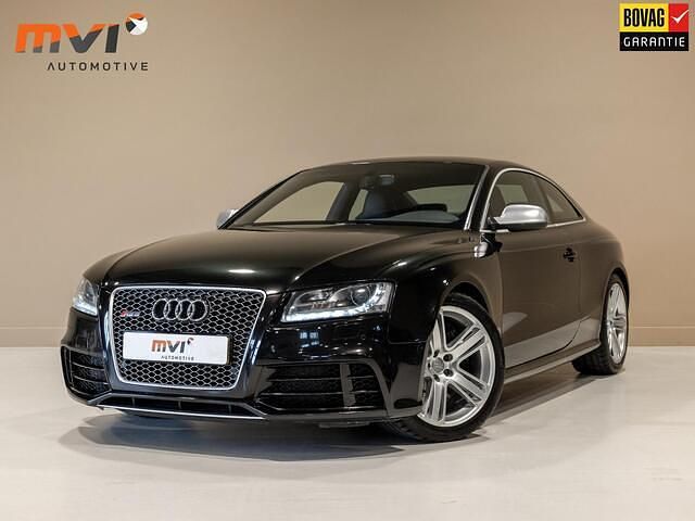 Zwart Gebruikt 2010 Audi RS5 S-Line Coupé | € 35.000 - Afbeelding 1/4