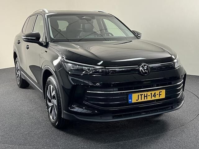 Nieuw VW Tiguan Edition 204 PK (150 kW) 2025 Zwart SUV