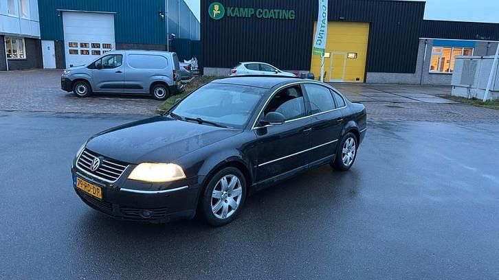 Gebruikt 2005 VW Passat | € 1.350 (Eerlijke prijs) - Afbeelding 1/4