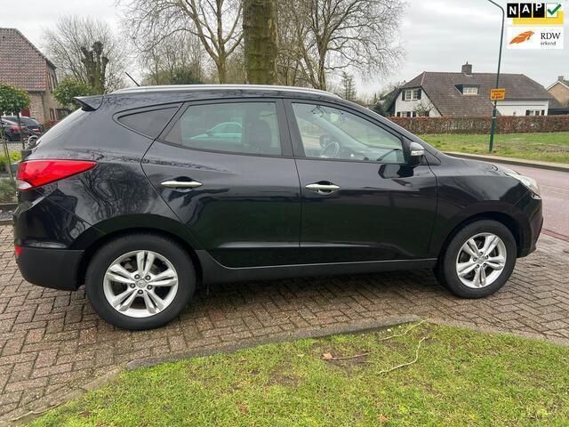 Zwart Gebruikt 2010 Hyundai ix35 Style SUV | € 6.950 (Goede deal) - Afbeelding 1/4