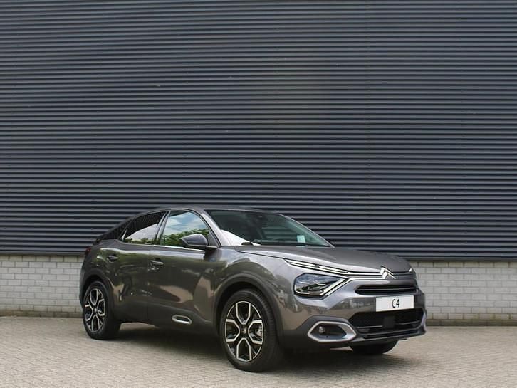 Nieuw Citroën e-C4 100 kW (136 PK) 2025