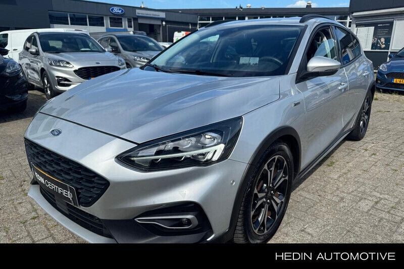 Grijs Gebruikt 2019 Ford Focus Business Edition Hatchback | € 18.945 (Eerlijke prijs) - Afbeelding 1/3