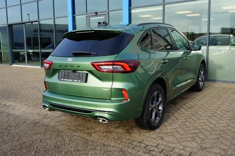 Occasion Ford Kuga ST-Line X 242 PK (177 kW) 2025 Groen SUV