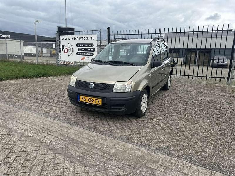 Grijs Gebruikt 2007 Fiat Panda Active Hatchback | € 1.600 (Goede deal) - Afbeelding 1/4