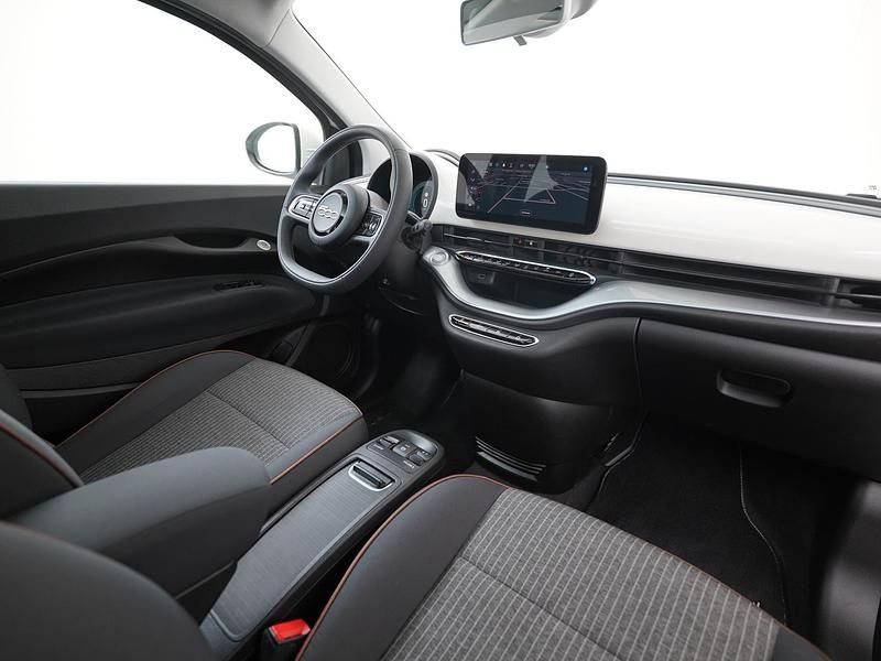 Occasion Fiat 500e Icon 11 kW (15 PK) 2026 Wit Hatchback