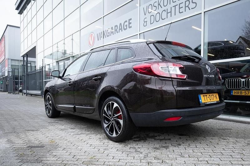 Occasion Renault Mégane GrandTour Bose Edition 130 PK (95 kW) 2018 Bruin Stationwagen