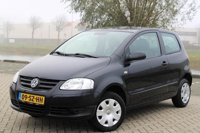 Occasion VW Fox Trendline 75 PK (55 kW) 2006 Zwart Hatchback