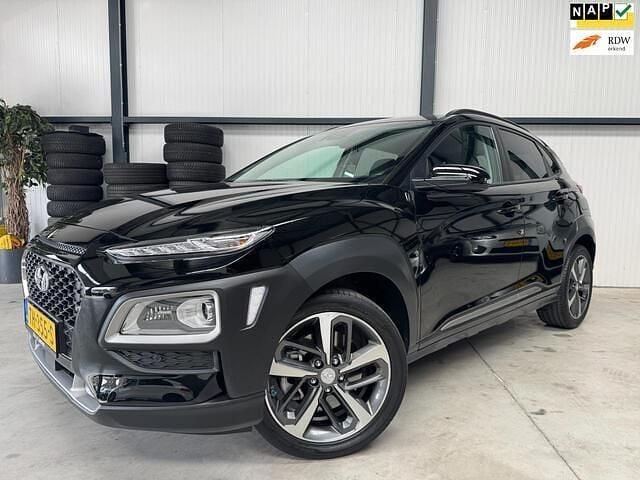 Zwart Gebruikt 2018 Hyundai Kona Premium SUV | € 20.950 (Eerlijke prijs) - Afbeelding 1/4