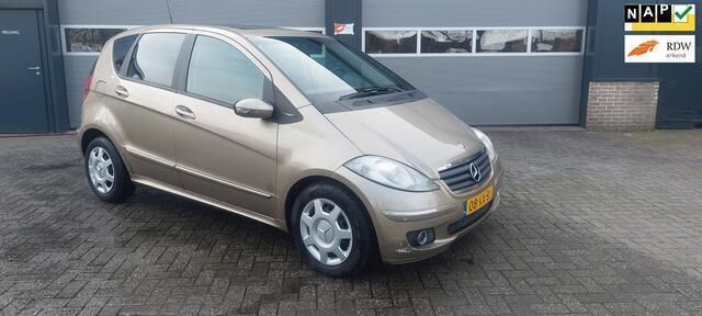 Beige Gebruikt 2005 Mercedes A200 Avantgarde MPV | € 2.750 (Duur) - Afbeelding 1/4