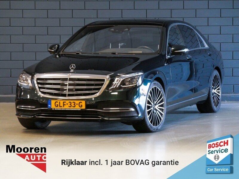 Groen, metallic lak Gebruikt 2020 Mercedes S560 Premium Plus Sedan | € 62.500 (Super prijs) - Afbeelding 1/4
