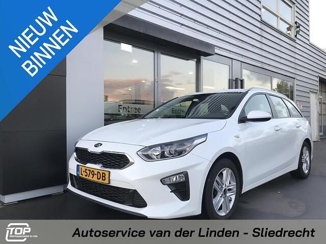 Wit Gebruikt 2018 Kia Ceed Sportswagon Stationwagen | € 14.750 (Iets duurder) - Afbeelding 1/4