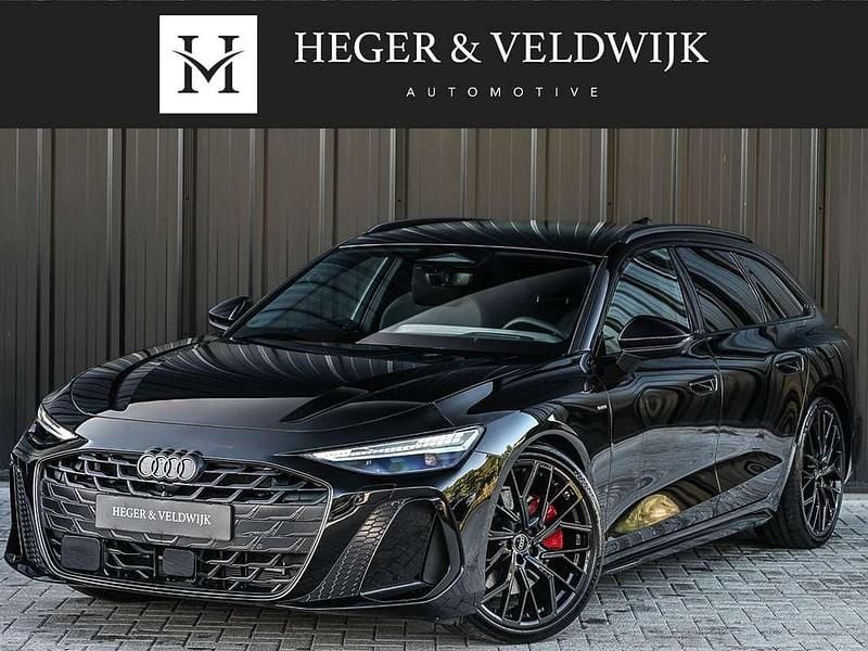 Zwart, metallic lak Nieuw 2025 Audi A6 Advanced Stationwagen | € 87.850 (Duur) - Afbeelding 1/4