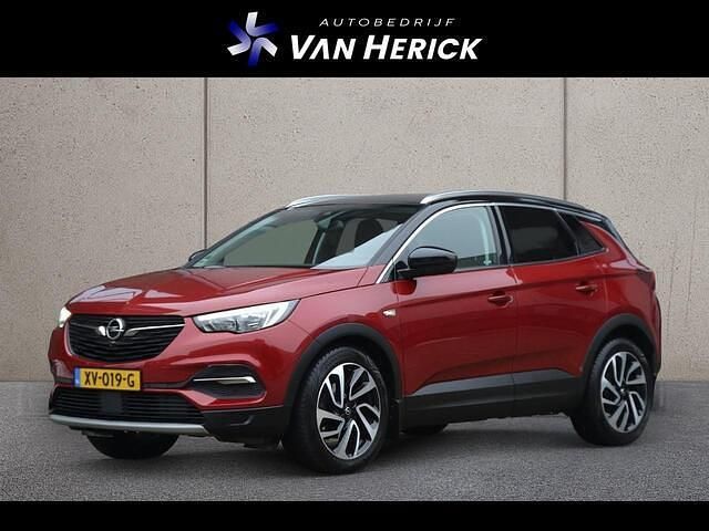 Rood Occasion 2018 Opel Grandland X Ultimate SUV | € 14.945 (Eerlijke prijs) - Afbeelding 1/4