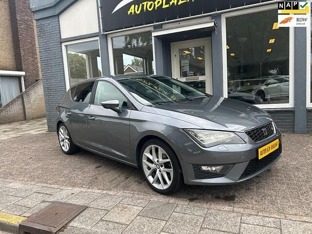 Grijs Occasion 2013 Seat Leon FR Hatchback | € 12.599 (Eerlijke prijs) - Afbeelding 1/4