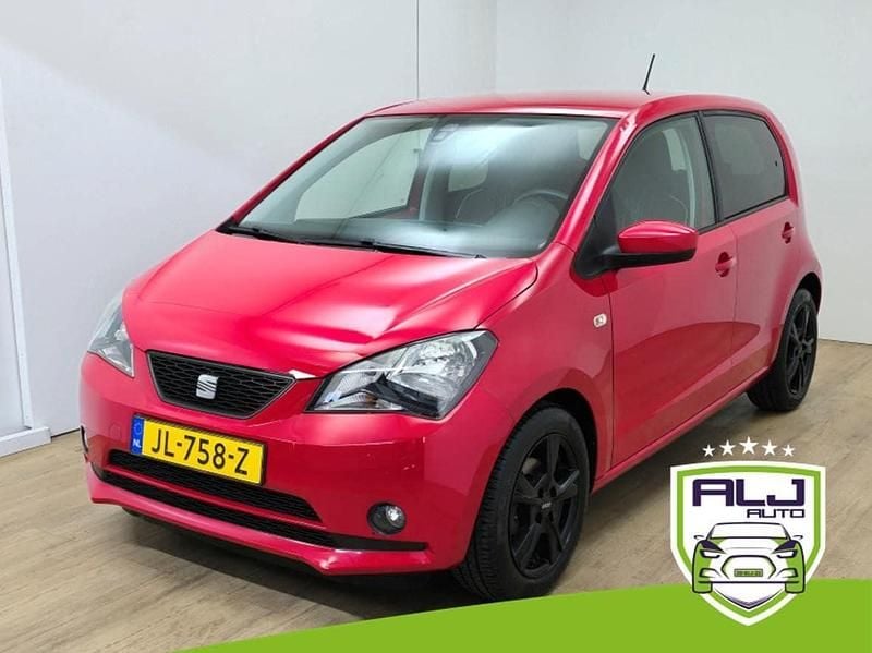 Rood Gebruikt 2016 Seat Mii CONNECT Hatchback | € 6.498 (Eerlijke prijs) - Afbeelding 1/4