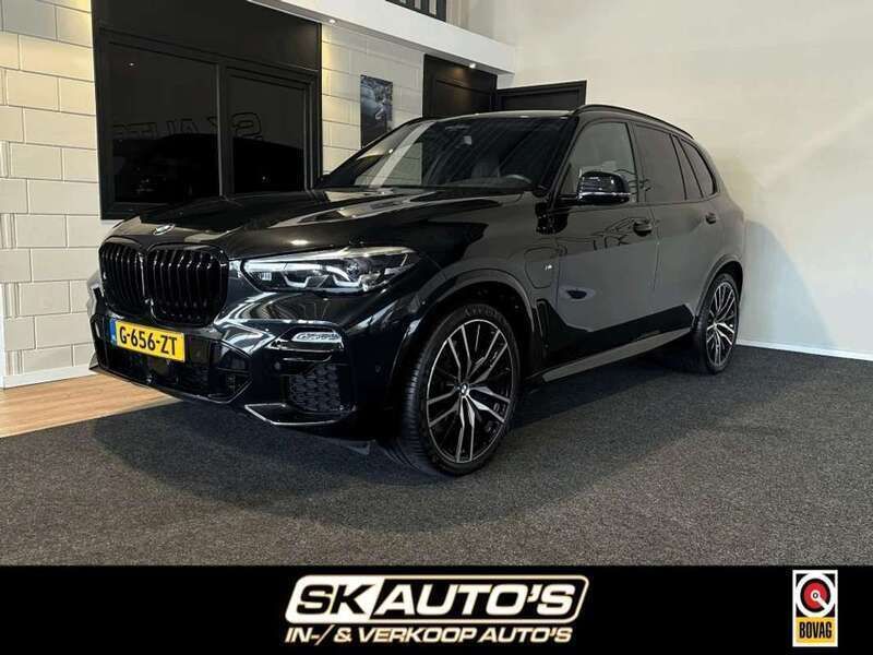 Zwart Gebruikt 2020 BMW X5 M Sport SUV | € 64.995 (Duur) - Afbeelding 1/4