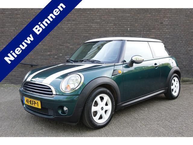 Groen Gebruikt 2009 Mini ONE Business Hatchback | € 2.945 (Goede deal) - Afbeelding 1/4