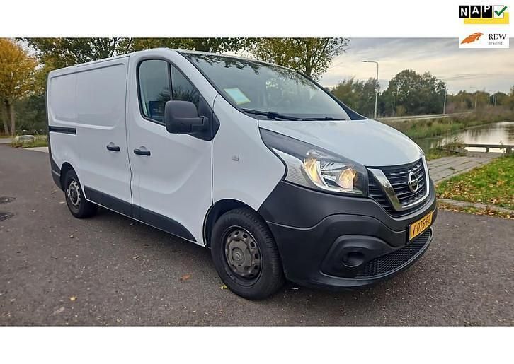 Gebruikt 2017 Nissan NV300 Acenta Van | € 6.250 (Super prijs) - Afbeelding 1/4