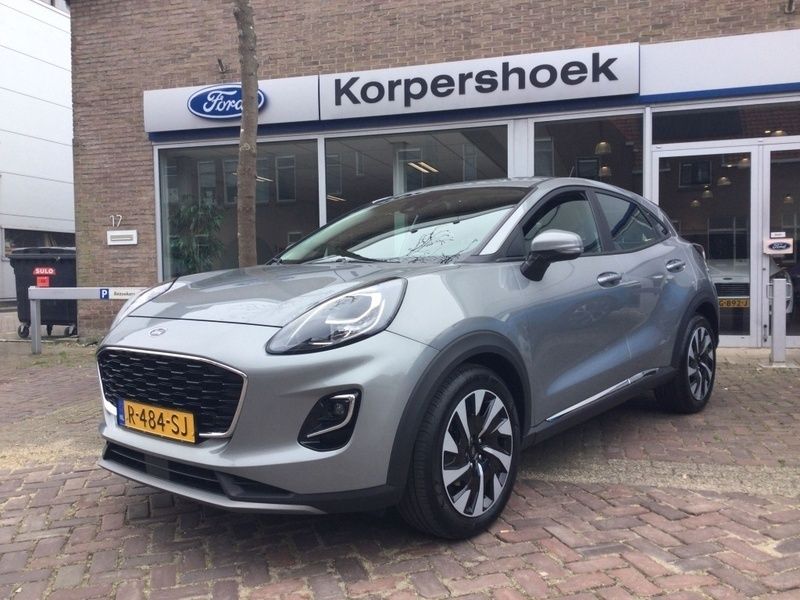 Grijs Gebruikt 2022 Ford Puma Titanium SUV | € 21.950 (Eerlijke prijs) - Afbeelding 1/4