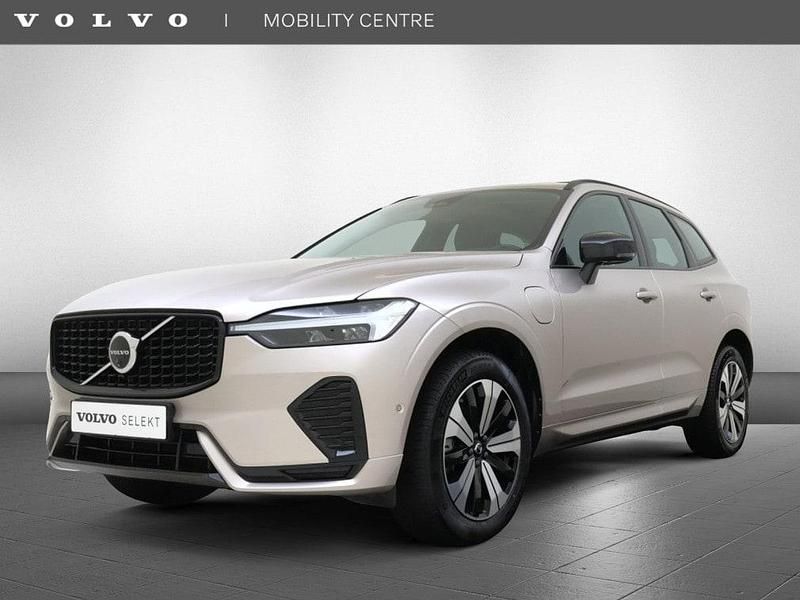Grijs Occasion 2024 Volvo XC60 Plus SUV | € 51.250 (Eerlijke prijs) - Afbeelding 1/4