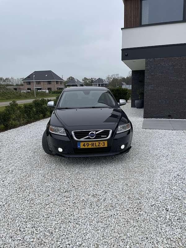 Zwart Gebruikt 2011 Volvo V50 R-Design Pro Stationwagen | € 9.250 - Afbeelding 1/4
