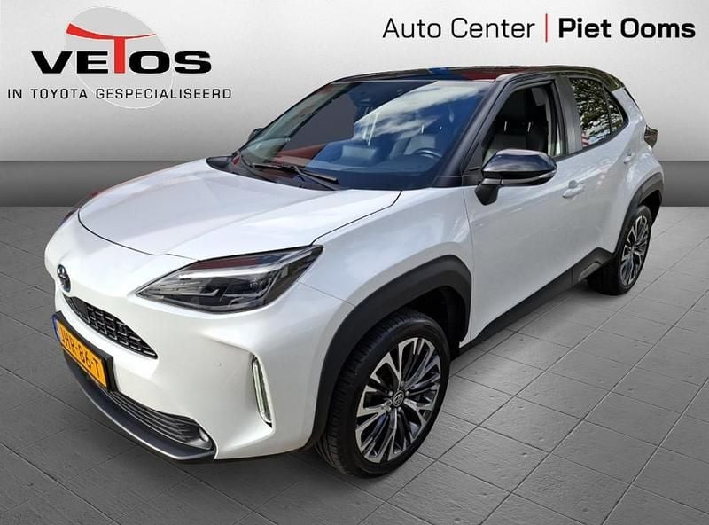 Wit Gebruikt 2022 Toyota Yaris Executive SUV | € 23.950 (Goede deal) - Afbeelding 1/4