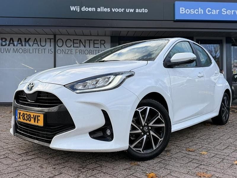 Occasion Toyota Yaris Hybrid 116 PK (85 kW) 2024 Wit Hatchback