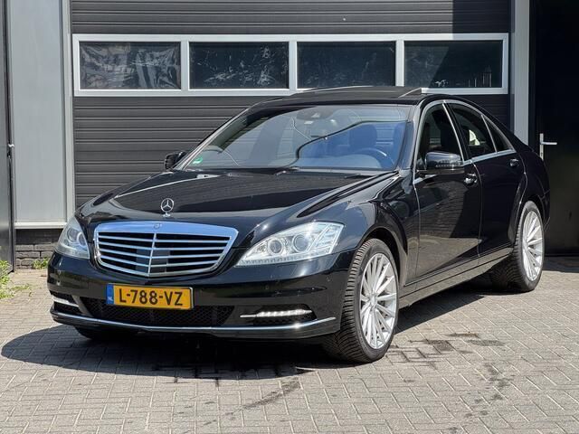 Zwart Gebruikt 2010 Mercedes S450 Prestige Sedan | € 14.950 - Afbeelding 1/4