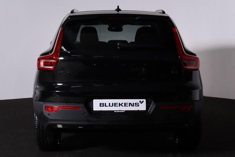 Occasion Volvo XC40 Plus 163 PK (119 kW) 2025 Zwart SUV