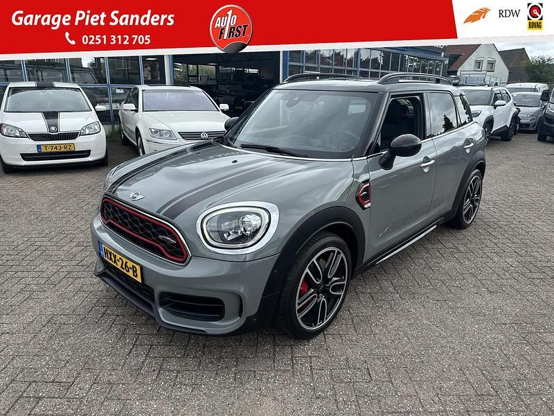 Grijs Gebruikt 2017 Mini John Cooper Works Countryman Chili SUV | € 23.950 (Iets duurder) - Afbeelding 1/3