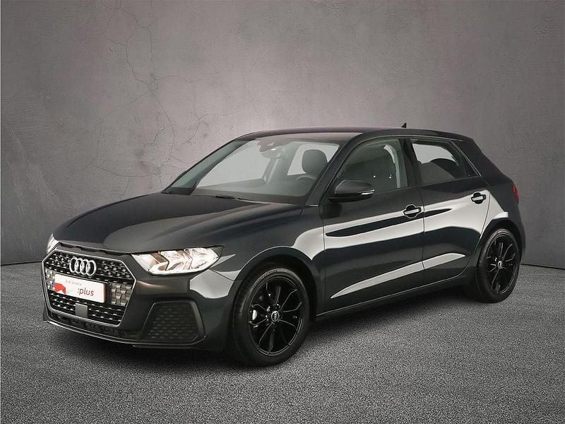 Grijs Gebruikt 2024 Audi A1 Sportback Proline Hatchback | € 25.400 (Eerlijke prijs) - Afbeelding 1/4