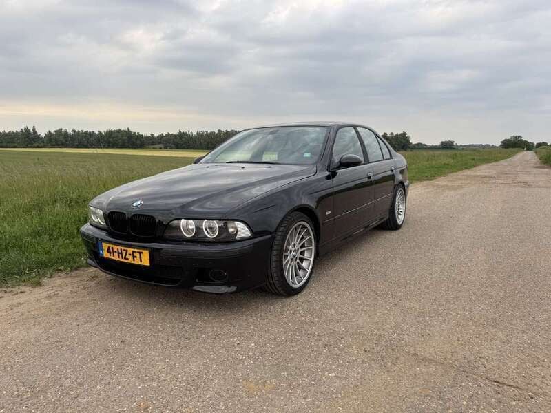 Gebruikt 2002 BMW 530 Lifestyle Sedan | € 8.500 - Afbeelding 1/4