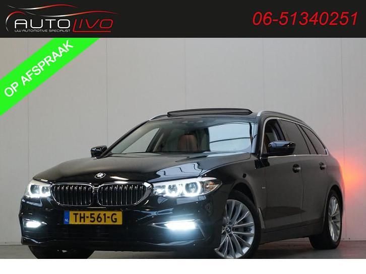 Zwart, metallic lak Occasion 2017 BMW 530 Executive Stationwagen | € 32.895 (Eerlijke prijs) - Afbeelding 1/4