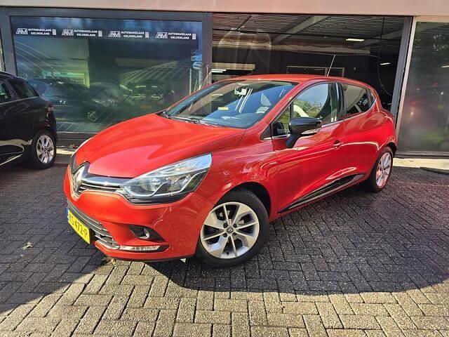 Rood Gebruikt 2016 Renault Clio IV LIMITED Hatchback | € 6.750 (Eerlijke prijs) - Afbeelding 1/4