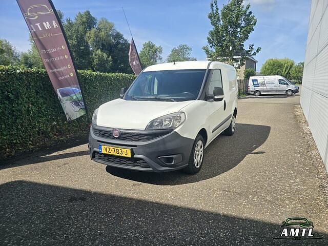 Wit Gebruikt 2016 Fiat Doblò MPV | € 5.900 (Duur) - Afbeelding 1/4