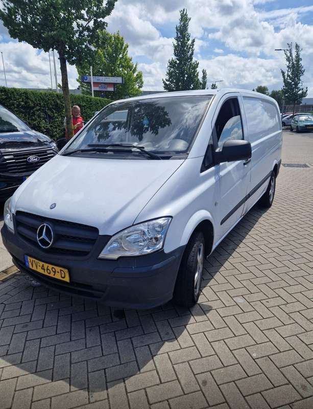 Gebruikt 2012 Mercedes Vito MPV | € 5.500 (Goede deal) - Afbeelding 1/4