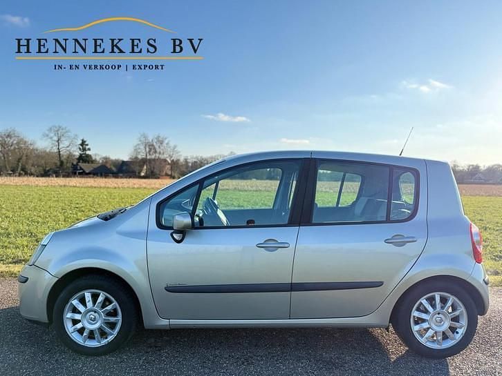 Occasion Renault Modus Dynamique 112 PK (82 kW) 2007 Beige MPV