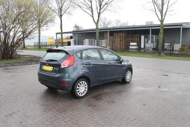 Occasion Ford Fiesta Style 80 PK (58 kW) 2015 Grijs Hatchback