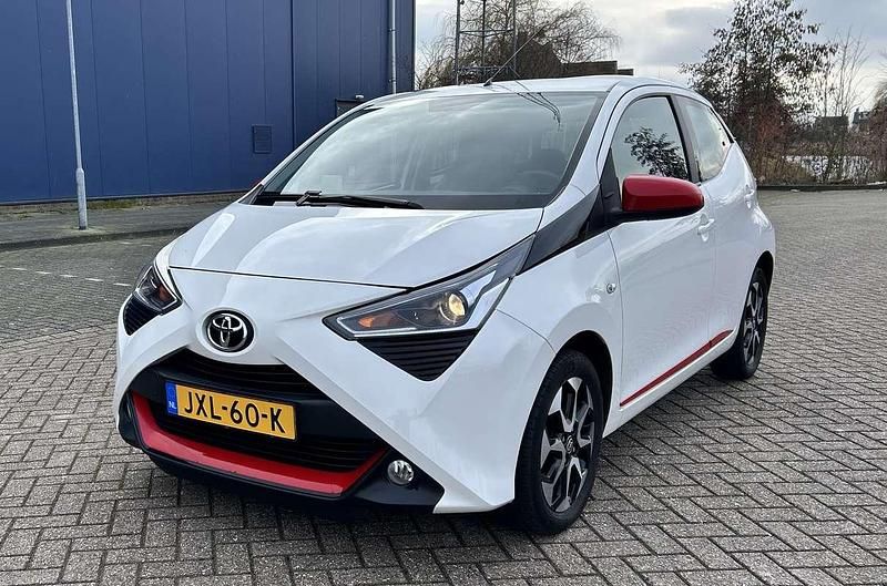 Occasion Toyota Aygo 72 PK (52 kW) 2019 Wit Hatchback