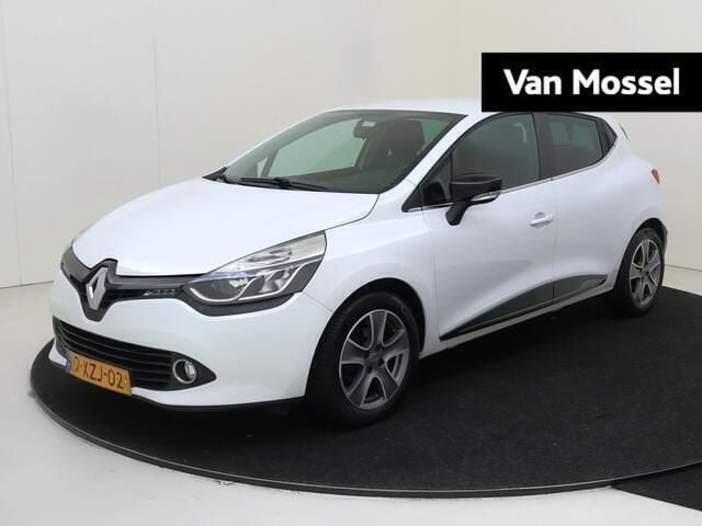Wit Gebruikt 2014 Renault Clio IV Night&Day Hatchback | € 9.435 (Eerlijke prijs) - Afbeelding 1/4